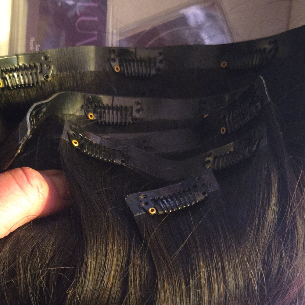 Hair Extensions - Picture 4 of 6
